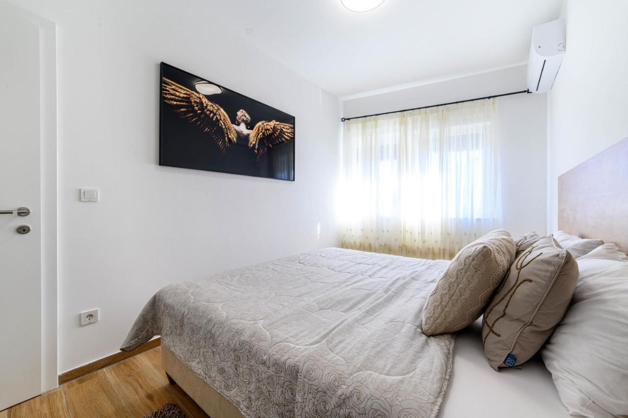 Апартаменты Apartman Ivana Шибеник Экстерьер фото