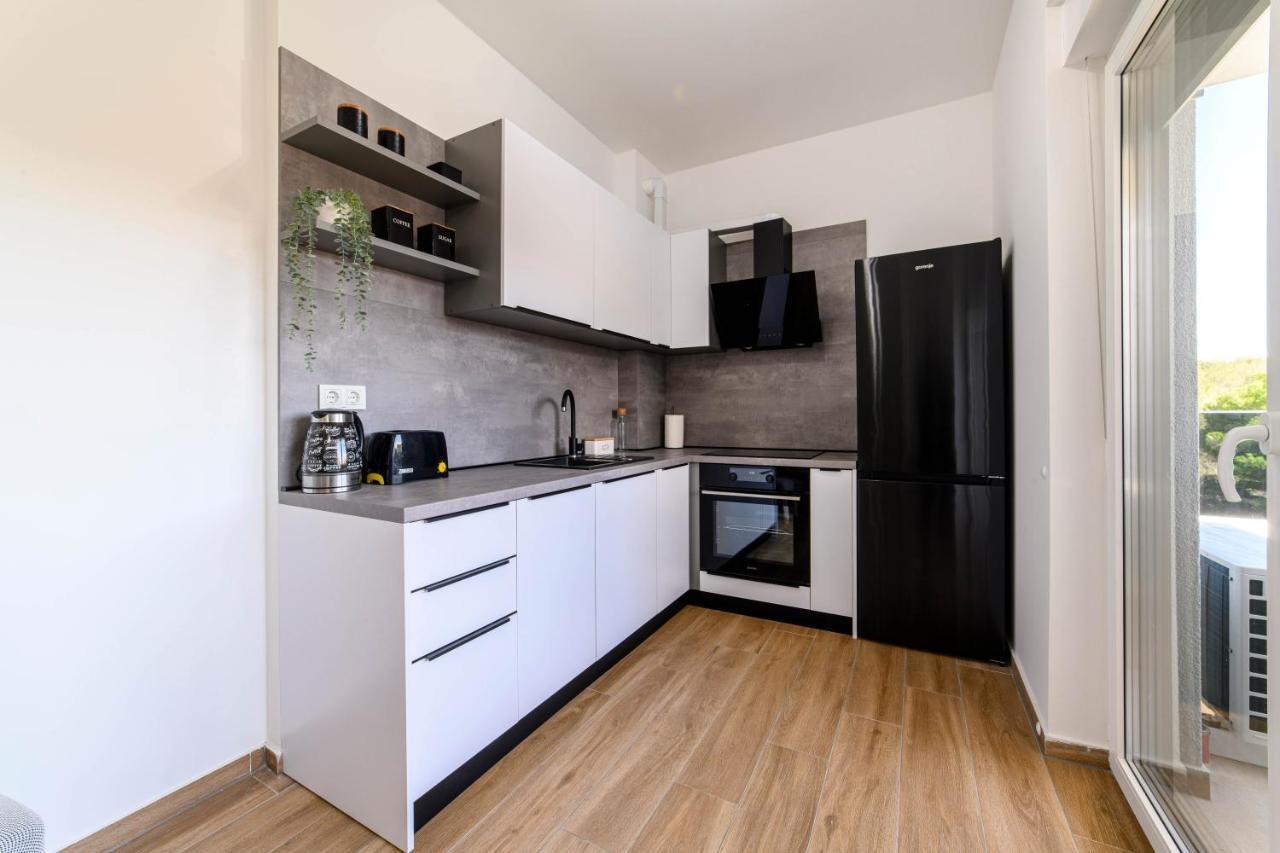 Апартаменты Apartman Ivana Шибеник Экстерьер фото