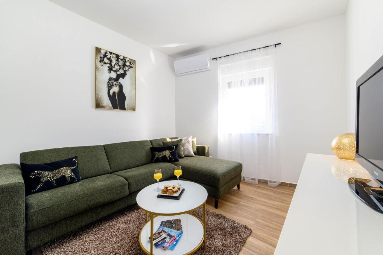 Апартаменты Apartman Ivana Шибеник Экстерьер фото